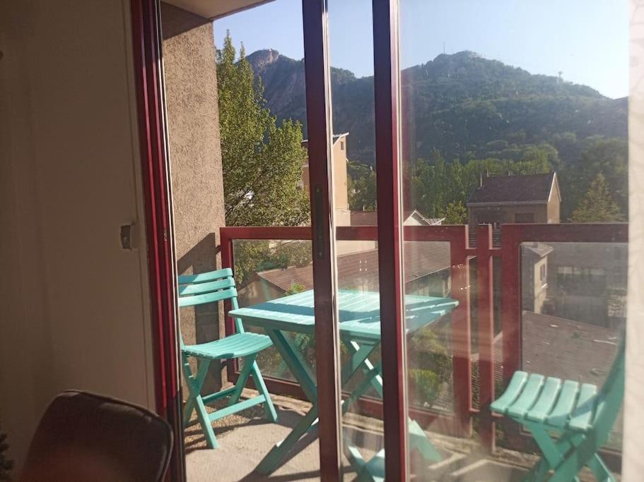 -- Le Refuge, A 50 Metres De La Gare -- Apartment Grenoble Bagian luar foto